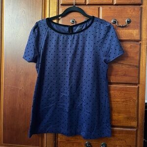 Cute Loft top size L!